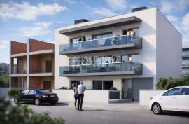 2-Bed Apartment with Private Rooftop – 1 km from Beach