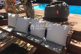 Renovated 3-Bed Villa with Heated Pool & Rooftop in Boliqueime