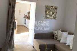 Renovated 3-Bed Villa with Heated Pool & Rooftop in Boliqueime