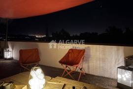 Renovated 3-Bed Villa with Heated Pool & Rooftop in Boliqueime