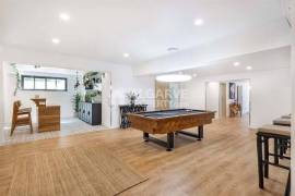 Renovated 6-Bed Villa with Pool near the Golden Triangle
