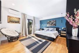 Renovated 6-Bed Villa with Pool near the Golden Triangle