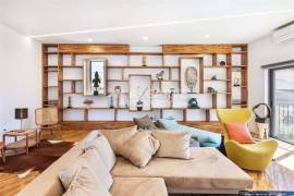 Renovated 6-Bed Villa with Pool near the Golden Triangle
