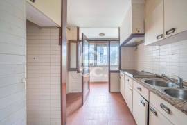 2 bedroom apartment with garage in Maia, next to the Parque Maia Metro, Porto, Portugal