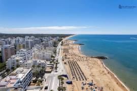 Modern 2 Bedroom Apartment with Sea View in Quarteira