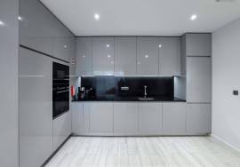 Modern 2 Bedroom Apartment with Sea View in Quarteira