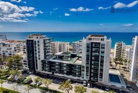 Modern 2 Bedroom Apartment with Sea View in Quarteira
