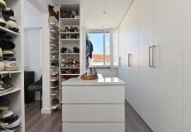 House T3+1 | Attic & Basement | Refurbished | Outdoor Patio | Mulberry | Estoril