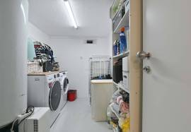 House T3+1 | Attic & Basement | Refurbished | Outdoor Patio | Mulberry | Estoril