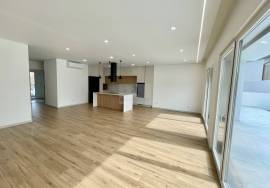 3 Bedroom Apartment | Terrace | Contemporary | Lourinhã