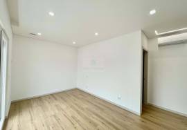 3 Bedroom Apartment | Terrace | Contemporary | Lourinhã
