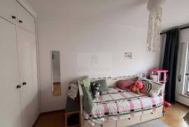 Leasehold | 3 Bedroom Apartment | Semi furnished | Carcavelos