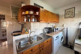 Leasehold | 3 Bedroom Apartment | Semi furnished | Carcavelos