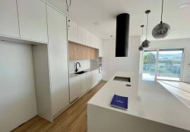3 bedroom apartment | New | Excellent finishes | Lourinhã
