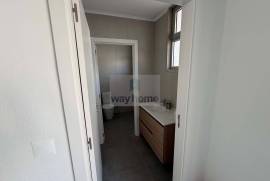 Leasehold | Office | Refurbished | Av. António Serpa | Lisbon