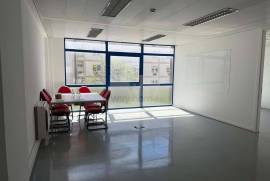 Leasehold | Office | Refurbished | Av. António Serpa | Lisbon