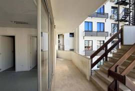 Leasehold | Office | Refurbished | Av. António Serpa | Lisbon