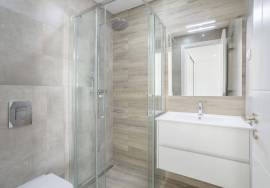 Tavira - Stunning new 3+1 bedroom villa with modern design – prime residential location.