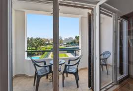 Albufeira – 2+1-bedroom villa with outdoor space and parking