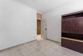 Albufeira – 2+1-bedroom villa with outdoor space and parking