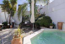 Olhão – 3 bedroom restored architectural residence with private courtyard