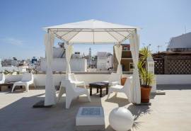 Olhão – 3 bedroom restored architectural residence with private courtyard