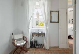 Olhão – 3 bedroom restored architectural residence with private courtyard