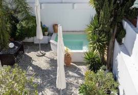 Olhão – 3 bedroom restored architectural residence with private courtyard