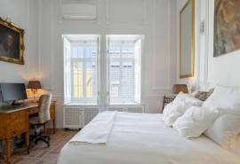 Olhão – 3 bedroom restored architectural residence with private courtyard