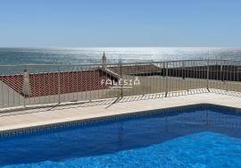 STUNNING DUPLEX WITH A 30 m² TERRACE AND STUNNING SEA VIEWS – 50 M FROM OLHOS DE ÁGUA BEACH – WITH GARAGE – VARANDAS DO MAR II