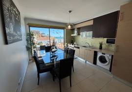 STUNNING DUPLEX WITH A 30 m² TERRACE AND STUNNING SEA VIEWS – 50 M FROM OLHOS DE ÁGUA BEACH – WITH GARAGE – VARANDAS DO MAR II
