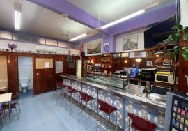 Bar for rent in the Irala neighborhood
