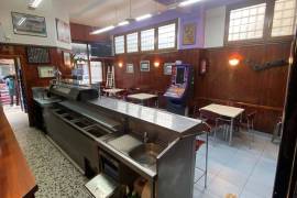 Bar for rent in the Irala neighborhood