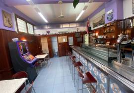 Bar for rent in the Irala neighborhood