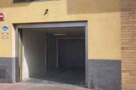 Large garages with storage room in the heart of Torrevieja