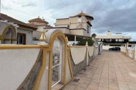 Detached villa in Orihuela, ready to refurbish