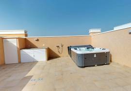Penthouse with terrace and private solarium in Guardamar del Segura Penthouse with terrace and private solarium in Guardamar del Segura