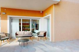 Exclusive apartment with large terrace and spa in natural surroundings Exclusive apartment with large terrace and spa in natural surroundings