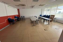 Offices for Rent — 180 m² | Fully Equipped