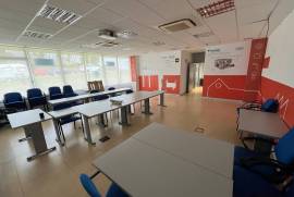 Offices for Rent — 180 m² | Fully Equipped