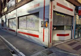 Premises for sale on Avenida Santiago