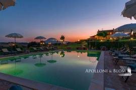 Ancient Lake Estate, A4 class, pool, tennis, - Castiglione del Lago