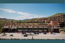 Via a Ladera San Jose, Plaza Ladera, San Jose Corridor,