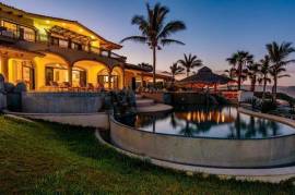 Villa Las Dunas Beachfront, East Cape, ­ ­