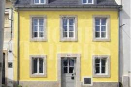 Building - Rehabilitation Opportunity in the Historic Center of Seixal - River View