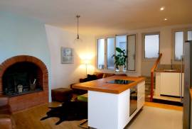 Superb Character Property With 190 M2 Of Living Space, 4 Bedrooms, 2 Bathrooms And Nice Terrace.
