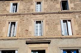 Superb Character Property With 190 M2 Of Living Space, 4 Bedrooms, 2 Bathrooms And Nice Terrace.