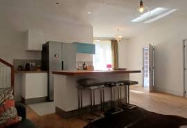 Superb Character Property With 190 M2 Of Living Space, 4 Bedrooms, 2 Bathrooms And Nice Terrace.