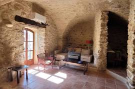 A House With Medieval Character, Offering 165 M2 Of Living Space And A Superb Terrace With Views.