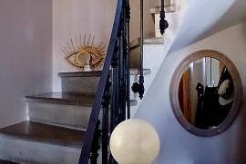 Charming Character House, Fully Renovated, With 3 Bedrooms, 2 Bathrooms, Large Garage And Private Terrace, In A Peaceful Setting